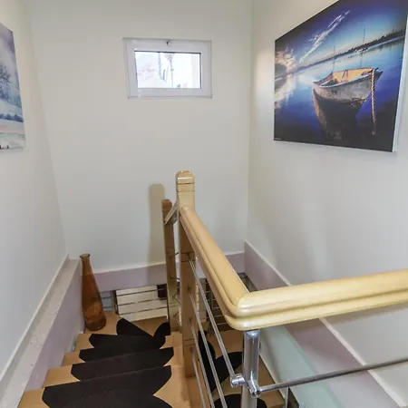 Rhodes Views Διαμέρισμα *