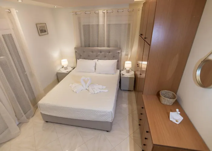 Rhodes Views شقة *