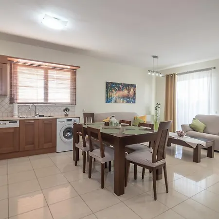 Rhodes Views * Rhodes City